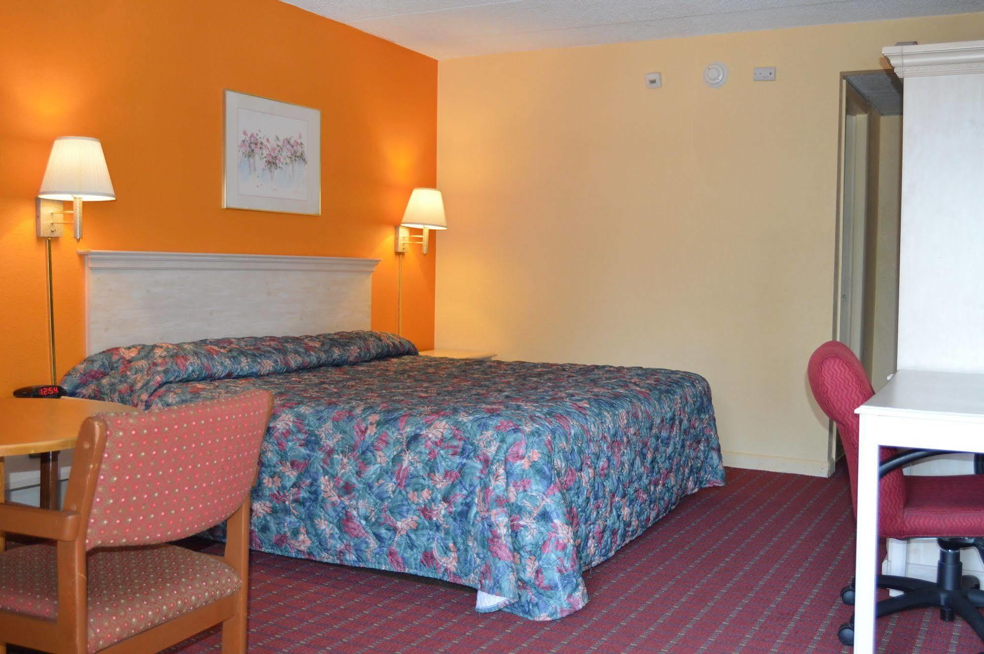 Travelers Inn South Brunswick Terrace Buitenkant foto